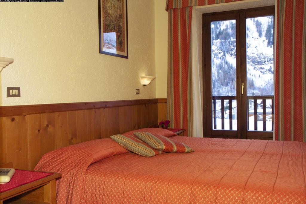 Centrale Courmayeur Exterior photo